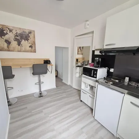 La Famille Apartment Angouleme Exterior photo